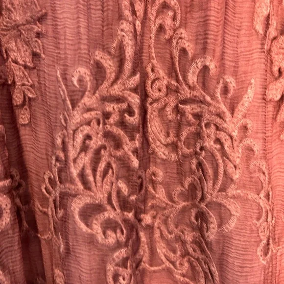 Soft Surroundings 100% Silk Embroidered Tunic Size Medium - Picture 5 of 11